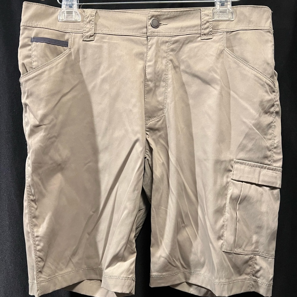 Columbia Cargo Shorts Mens 36, 10L Hiking Outdoor Fishing